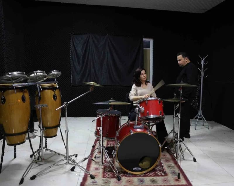 Efeler’de Müzik Akademisi kursları başlıyor