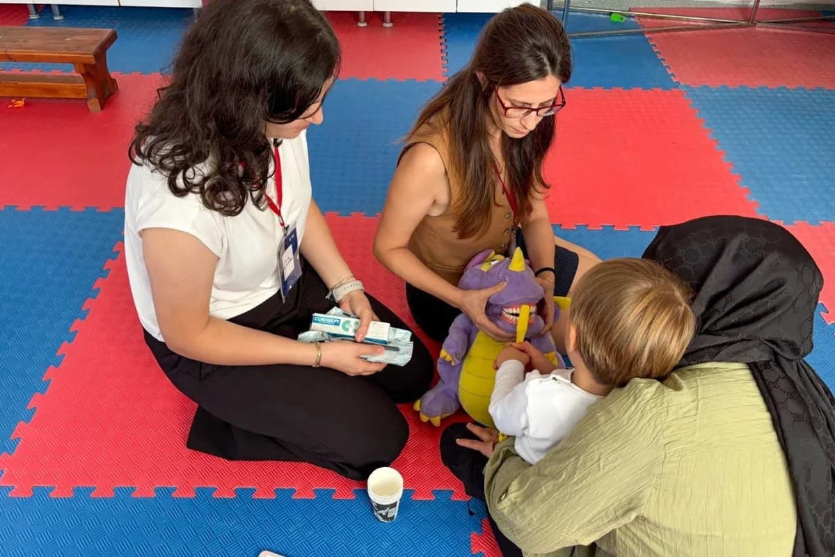 Efeler Belediyesi Otizm Yaşam Merkezi’nde yürütülen proje kapsamında, Beslenme ve duyusal sorunlar yaşayan 2-5 yaş arası