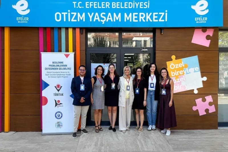 Efeler Belediyesi Otizm Yaşam Merkezi’nde yürütülen proje kapsamında, Beslenme ve duyusal sorunlar yaşayan 2-5 yaş arası