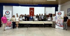 Eğitim-Bir-Sen Muğla Şubesi delege seçimlerinde sandık başında oy kullanan üyeler