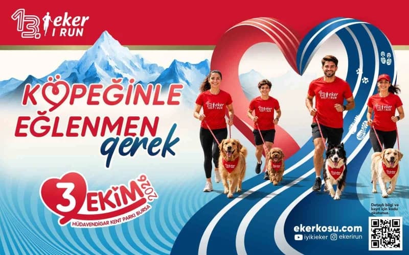 Bursa Hüdavendigar Parkı’nda düzenlenen Eker I Run Köpeğin İle Koş etkinliğinde koşan köpekler ve hayvanseverler