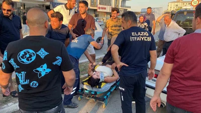 Elazığ’da ağustos ayının Trafik kaza bilançosu açıklandı. Bu süre içinde meydana gelen 377 kazada 298 kişi yaralandı