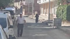 Elazığ’da zabıta ekipleri dilencilere yönelik denetim sırasında görev yapıyor