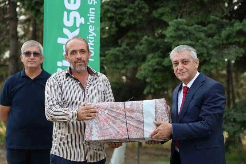 Türkşeker Elazığ Şeker Fabrikası, 2026-2027 Dönemi 71. Şeker Pancarı Alımı ve İşleme Kampanyası'nı düzenlenen törenle ba