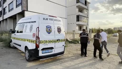 Elazığ Ataşehir Mahallesi 2029. Sokak’ta silahlı kavga sonrası olay yeri