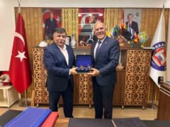 Emet ve Hisarcık belediye başkanları sanayi ve ekonomi iş birliği toplantısında