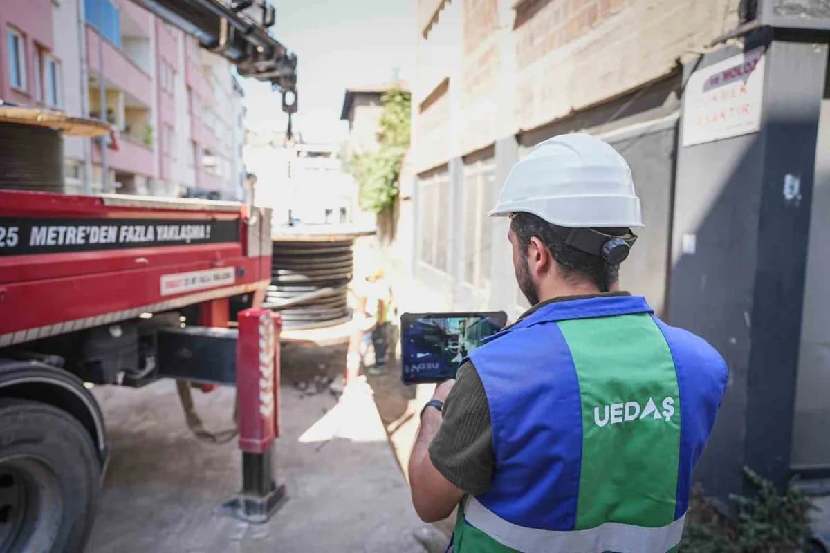 Güney Marmara’da 5 milyonun üzerinde nüfusa elektrik dağıtım hizmeti sunan UEDAŞ, Bursa, Balıkesir, Çanakkale ve Yalova’