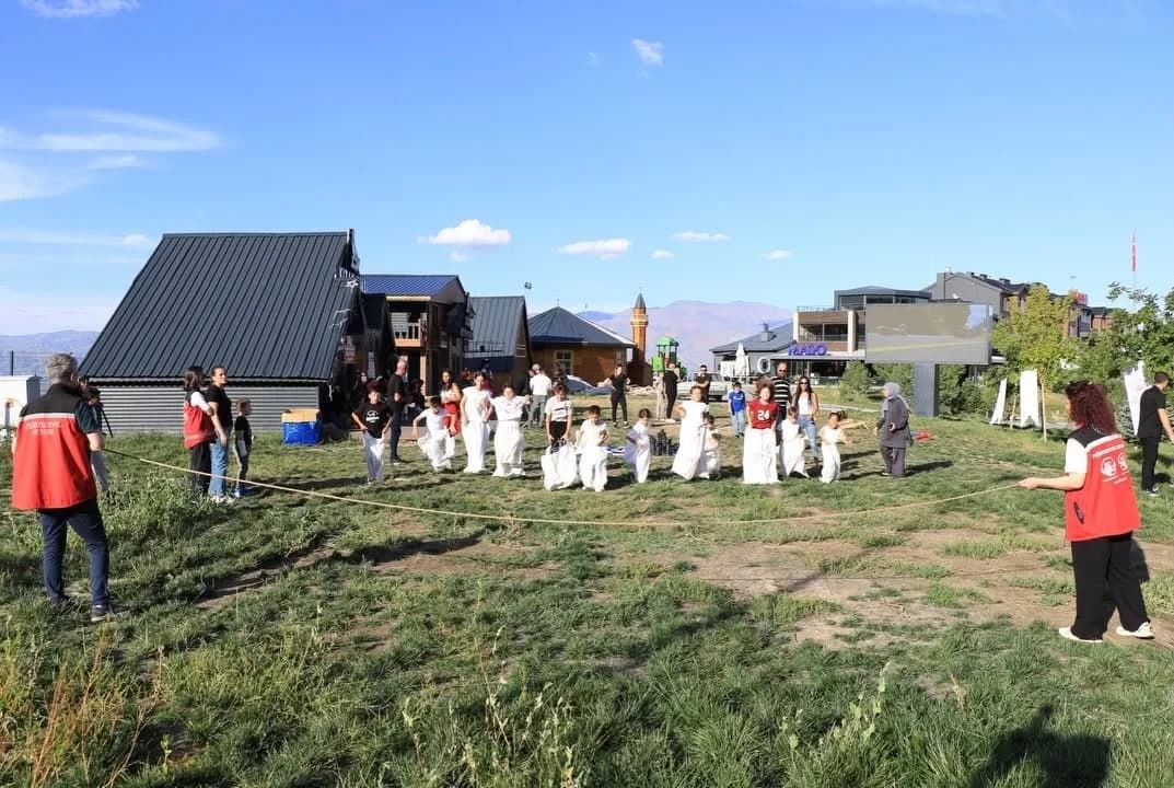 Erzincan'da aileler için "Dijital Detoks Kampı" düzenlendi