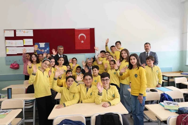 Tüik verilerine göre Erzurum’da Muhtemel eğitim süresinde kadınlar, 2025 yılında erkekleri 0,07 yıl farkla geride bırakt