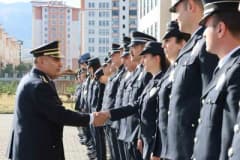Erzurum İl Emniyet Müdürlüğü yerleşkesinde Mahmut Ay'ın göreve başlama töreni