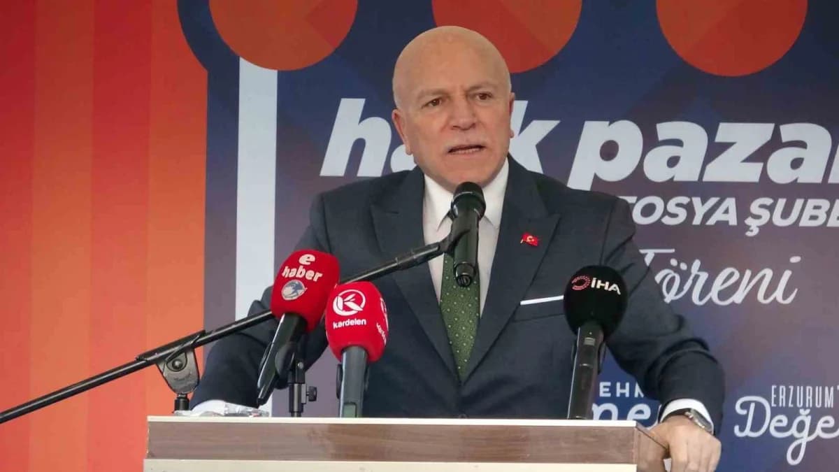 Erzurum Büyükşehir Belediye Başkanı Mehmet Sekmen