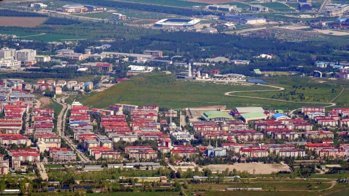 Türkiye İstatistik Kurumu (TÜİK) konut ve İş Yeri Satış İstatistikleri verilerine göre Erzurum’da Ağustos 2026’da 897 ko