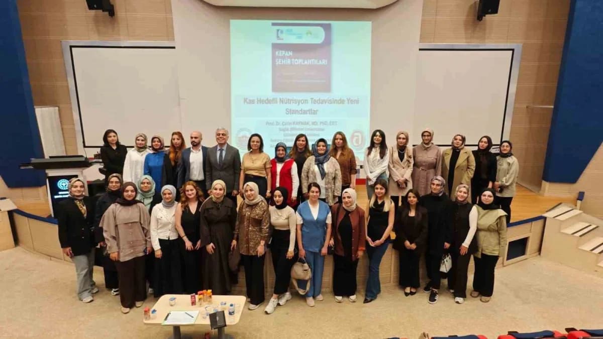 Erzurum Şehir Hastanesinin ev sahipliğinde, Başhekim Dr. Öğr. Üyesi Mesud Fakirullahoğlu’nun destekleriyle KEPAN Şehir T