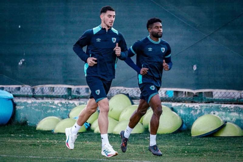 Erzurumspor FK’da milli ara nedeniyle verilen 5 günlük izin sona ererken, mavi-beyazlı ekip bugün yaptığı antrenmanla ça