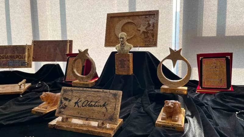 Eskipazar Sarı Traverten Taşı ile yapılan katma değerli ürünlerin sergilendiği tanıtım etkinliği
