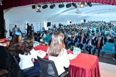Eskişehir’de Anadolu Mektebi tarafından düzenlenen Cengiz Dağcı Okumaları programından bir panel görüntüsü