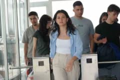 Eskişehir’de yeni eğitim döneminde yurtlara yerleşen öğrenciler ve Gençlik ve Spor İl Müdürlüğü yetkilileri