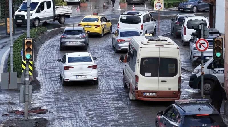 İSKİ tarafından yürütülen "Avrupa Bölgesi 7. Kısım Müteferrik Atıksu Yağmur Suyu Kanalı ve Dere Islahı İnşaatı" kapsamın