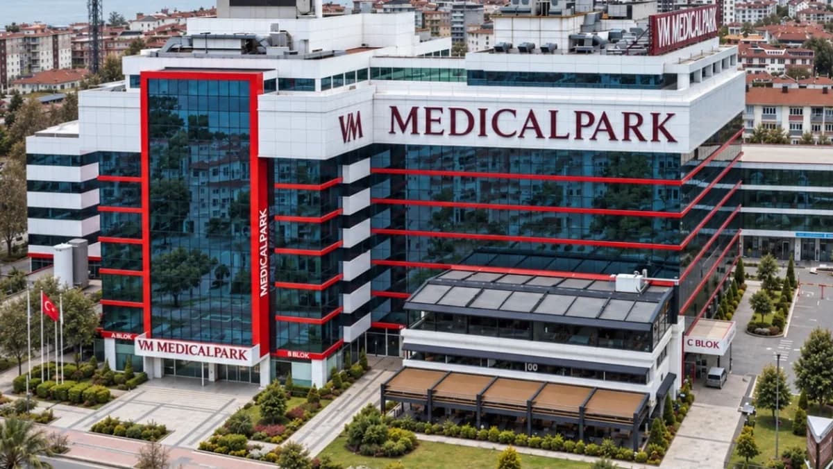 VM Medical Park Samsun Hastanesi Faz 1 Klinik Araştırma Merkezi binası ve giriş alanı