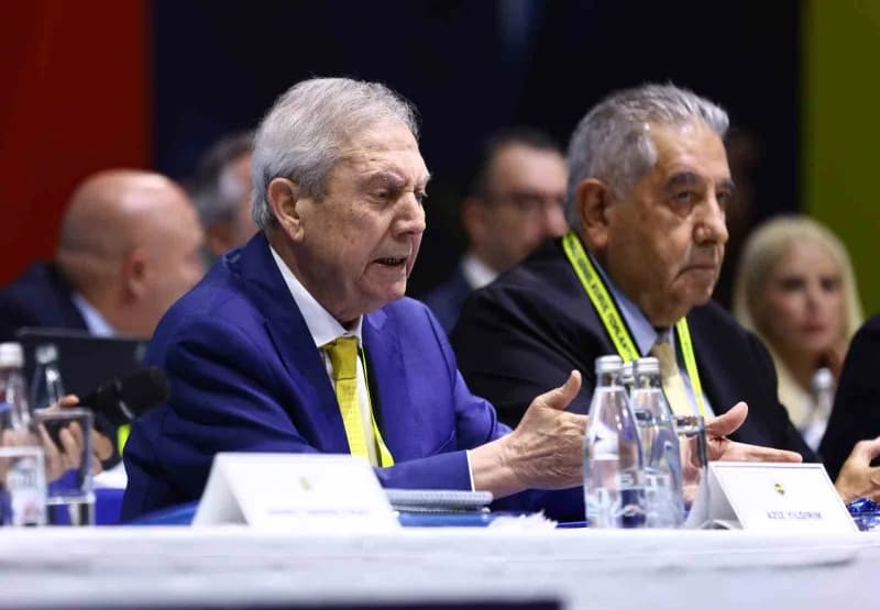 Fenerbahçe Spor Kulübü Olağan Mali Genel Kurul Toplantısı, Ülker Spor ve Etkinlik Salonu'nda yapılıyor