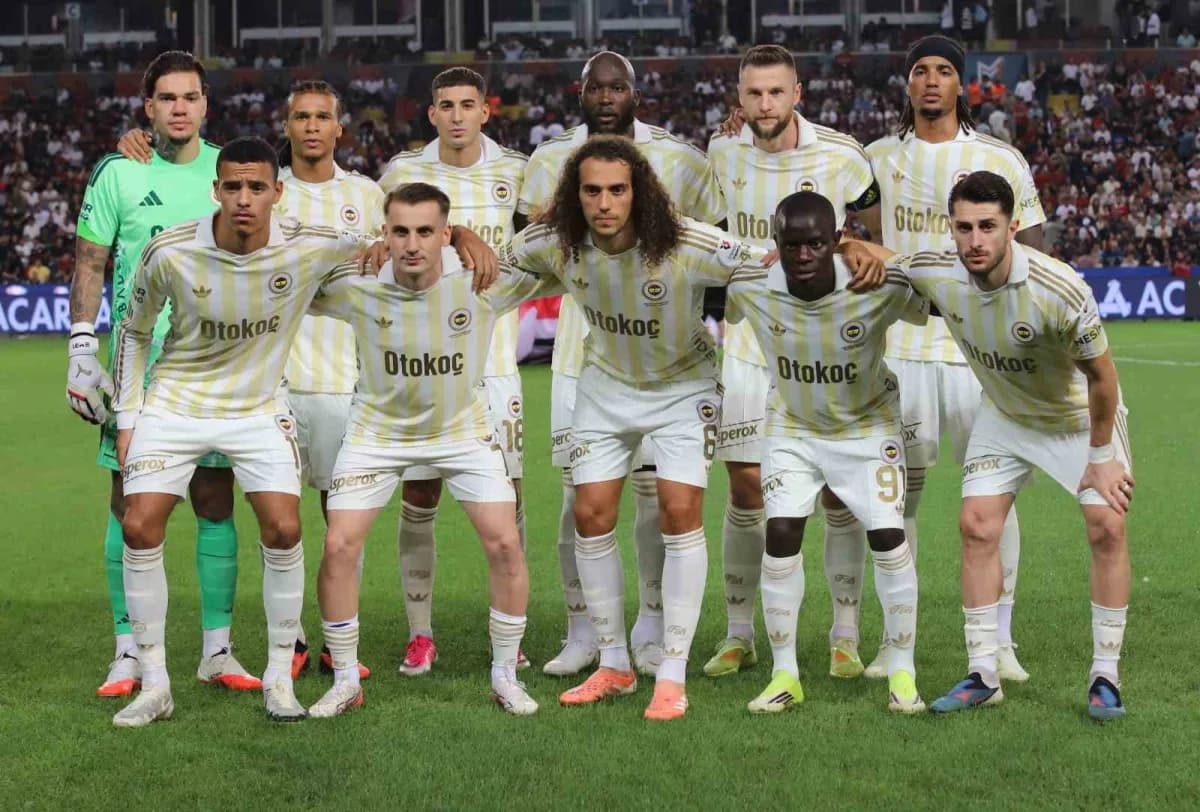 Fenerbahçe, Trendyol Süper Lig'in 6. Haftasında konuk edeceği Eyüpspor ile ligde 5. Kez karşı karşıya gelecek.