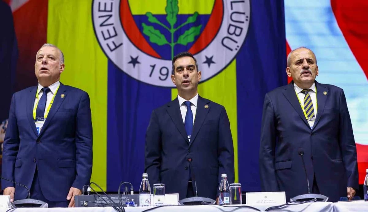 Fenerbahçe Spor Kulübü Olağan Mali Genel Kurul Toplantısı, Ülker Spor ve Etkinlik Salonu'nda yapılıyor.