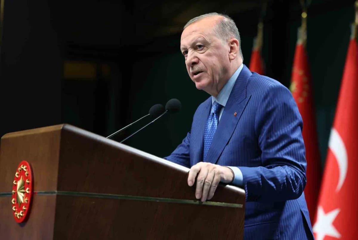 Cumhurbaşkanı Recep Tayyip Erdoğan Kabine Toplantısı sonrası açıklama yapıyor