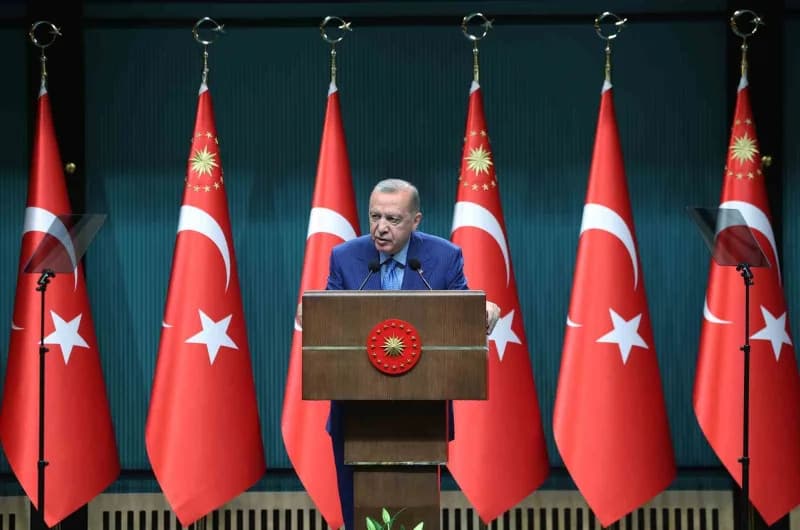 Cumhurbaşkanı Erdoğan, Cumhurbaşkanlığı Külliyesi'nde gerçekleştirilen Kabine Toplantısı sonrası açıklama yaptı.