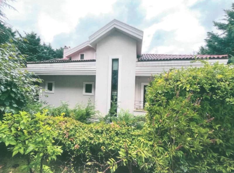 Beykoz Acarkent'te bulunan lüks villaların dış görünümü ve çevresi