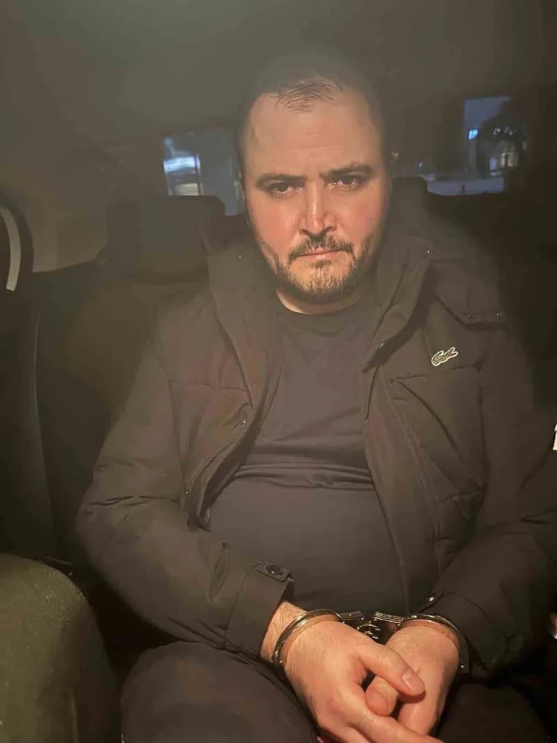 Fon soruşturması kapsamında gözaltına alınan Tera Portföy Yönetim Kurulu Başkanı Erdin Özel