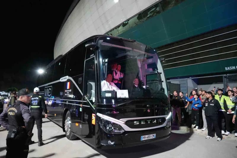 UEFA Uluslar a Ligi 1. Grup'taki ilk maçında Kocaeli'de karşı karşıya gelecek olan Fransa ile Türkiye a Milli Futbol tak
