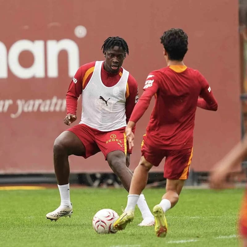 Galatasaray, Trendyol Süper Lig’in 7. Haftasında Kasımpaşa ile oynayacağı maçın hazırlıklarını bugün yaptığı antrenmanla