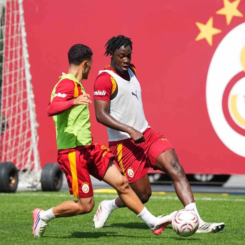 Galatasaray, Trendyol Süper Lig’in 7. Haftasında Kasımpaşa ile oynayacağı maçın hazırlıklarını bugün yaptığı antrenmanla