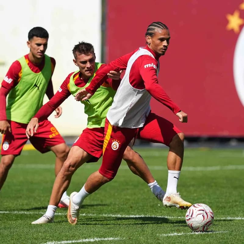 Galatasaray, Trendyol Süper Lig’in 7. Haftasında Kasımpaşa ile oynayacağı maçın hazırlıklarını bugün yaptığı antrenmanla