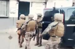 Gaziantep'te 2011 yılında işlenen Mehmet Kaya cinayetiyle ilgili polis ekiplerinin operasyon görüntüsü