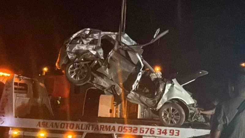 Gaziantep'te 7 kişinin öldüğü Kazada araçlar yoldan kaldırıldı