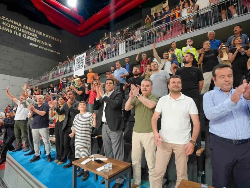 Gaziantep Basketbol, evindeki ilk maçtan galibiyetle ayrıldı
