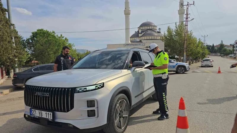 Gaziantep'te okul çevrelerinde asayiş uygulaması yapıldı