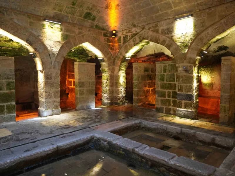 Gaziantep'teki tarihi kasteller ziyaretçilerin ilgi odağı oldu