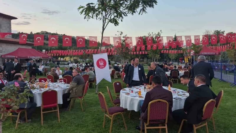 İçişleri Bakan Yardımcısı Bülent Turan, "Biz gaziliği sadece bireysel olarak değil, tüm bir millet olarak, tüm bir insan