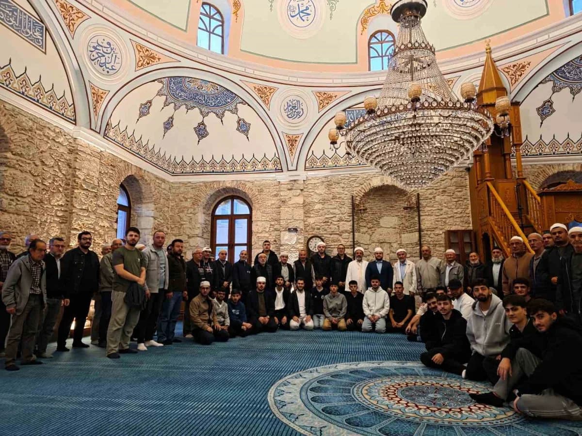 Gaziler Günü’nde Çivril’de duygulandıran buluşma