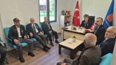 Eskişehir İl Müdürü Orhan Bayrak, Gaziler Günü'nde gazi derneklerini ziyaret ederken