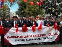 Kocaeli'de 19 Eylül Gaziler Günü yürüyüşü ve anma töreninden görüntüler