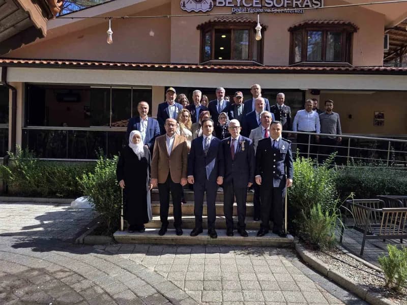 Bursa'nın Orhaneli ilçesinde Gaziler günü törenle kutlandı.