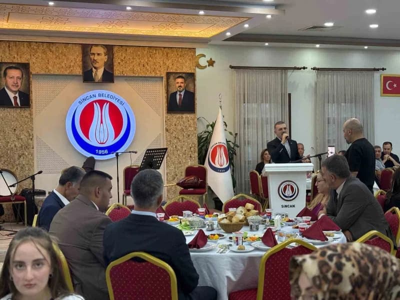 Sincan Belediye Başkanı Murat Ercan programda konuşma yaptı