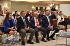 Aydın’da Güney Ege Kalkınma Ajansı tarafından düzenlenen İncir Çalıştayı katılımcıları ve konuşmacılar