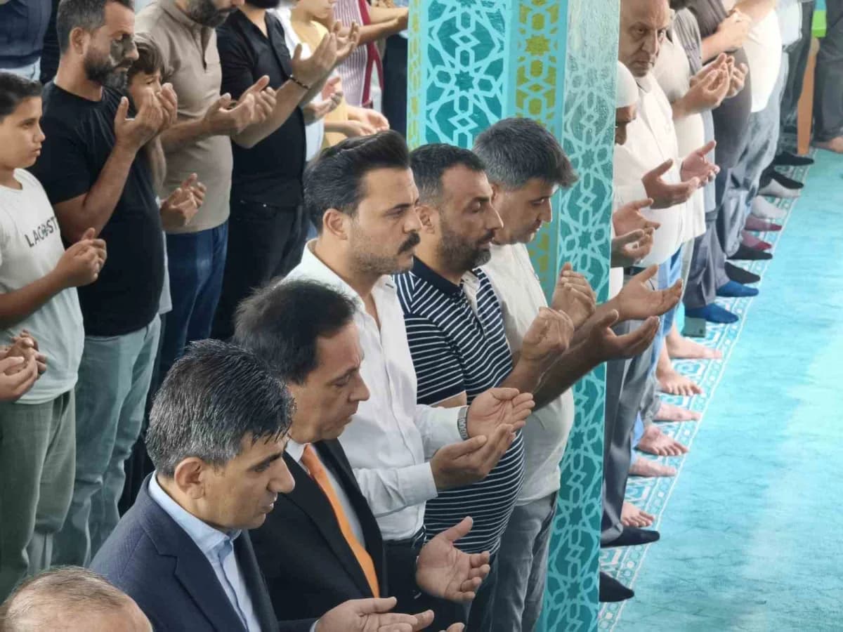 Kuzey Kıbrıs Türk Cumhuriyeti'nde batan gemide yolculuk yapan Saliha Miray Biçer ve Mehmet Asaf Biçer memleketleri olan