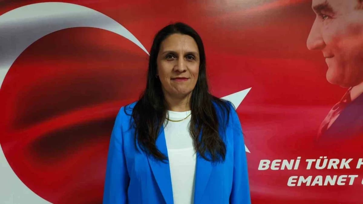 Nöroloji Uzmanı Doç. Dr. Nilüfer Büyükkoyuncu Pekel