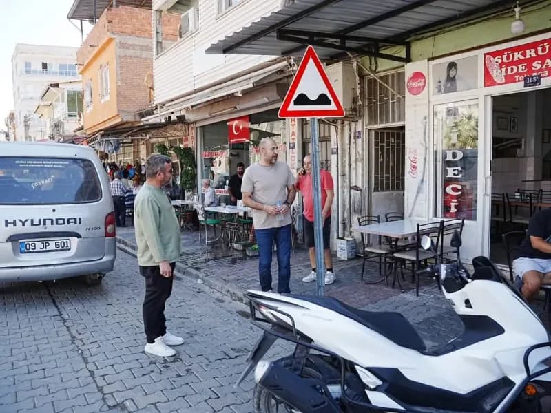 Aydın'ın Germencik ilçesinde 22. Geleneksel İncir Festivali için hazırlıklar sürerken Belediye Başkanı Burak Zencirci, k
