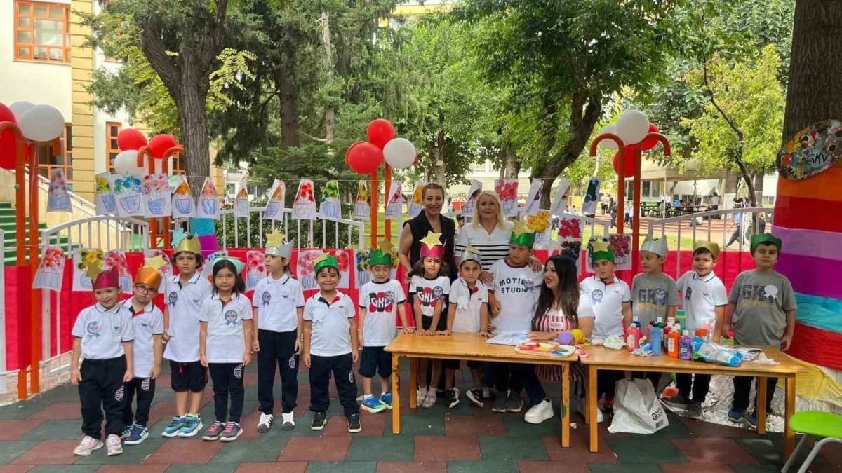 Gaziantep Kolej Vakfı Özel Anaokulu öğrencileri 'Okula Hoş Geldin' partisinde eğlenceli etkinliklere katılıyor